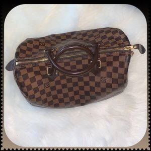 💰💰❤️Authentic Speedy Louis Vuitton Bag💕❤️!!